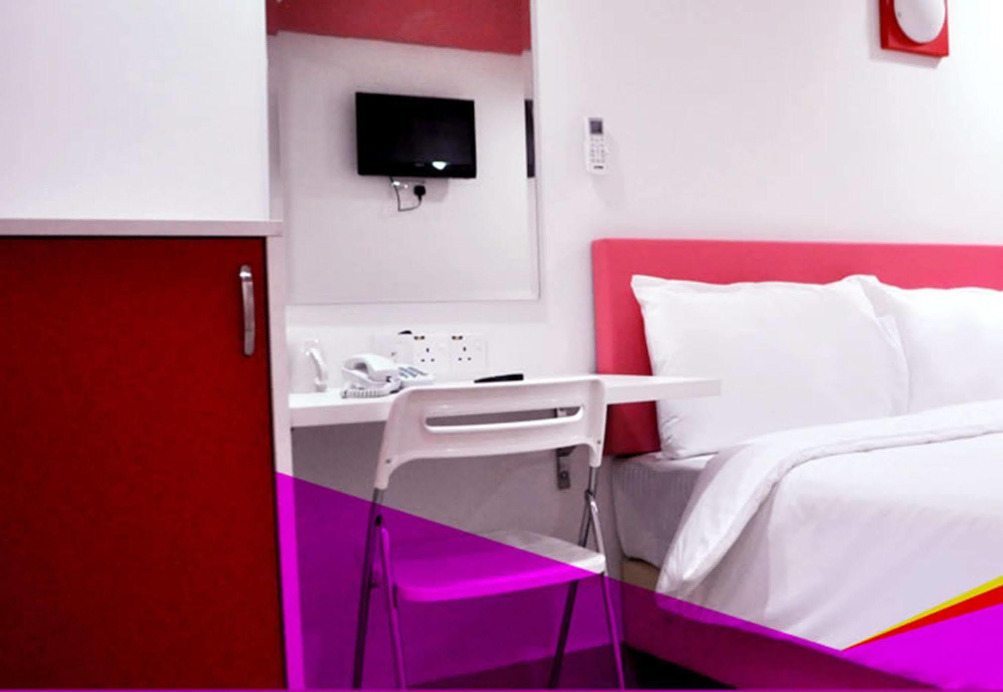 YY318 Hotel Bukit Bintang Kuala Lumpur Exterior foto